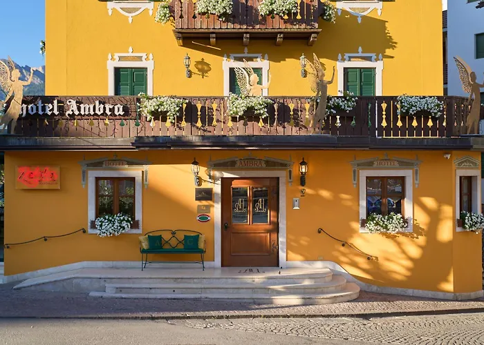 Ambra Cortina Luxury&Fashion Hotel Cortina dʼAmpezzo